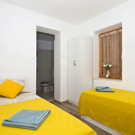 Villa Charming With Pool Near Split Kaštela