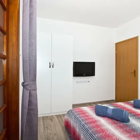 Villa Charming With Pool Near Split *